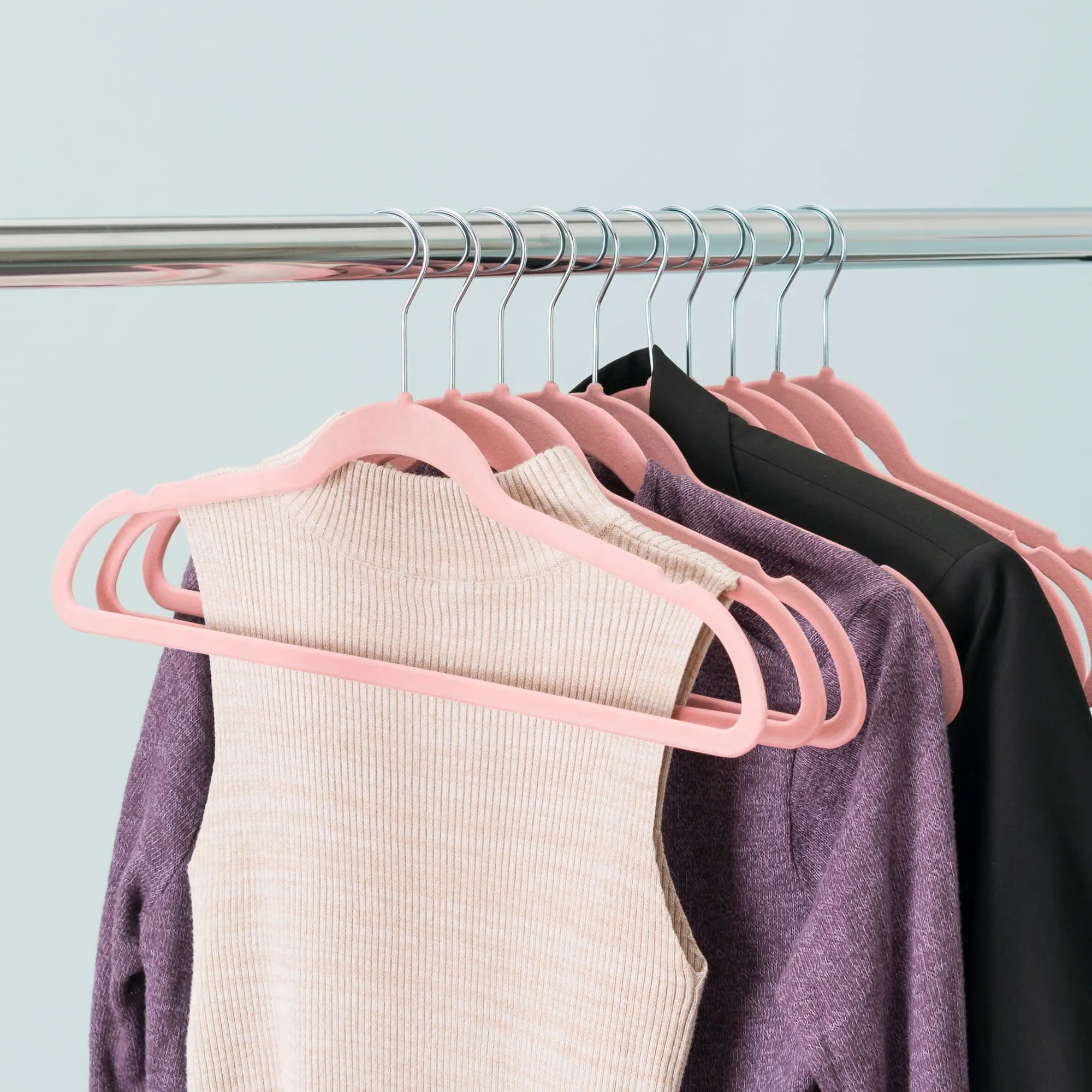 10 Piece Velvet Hanger, Pink