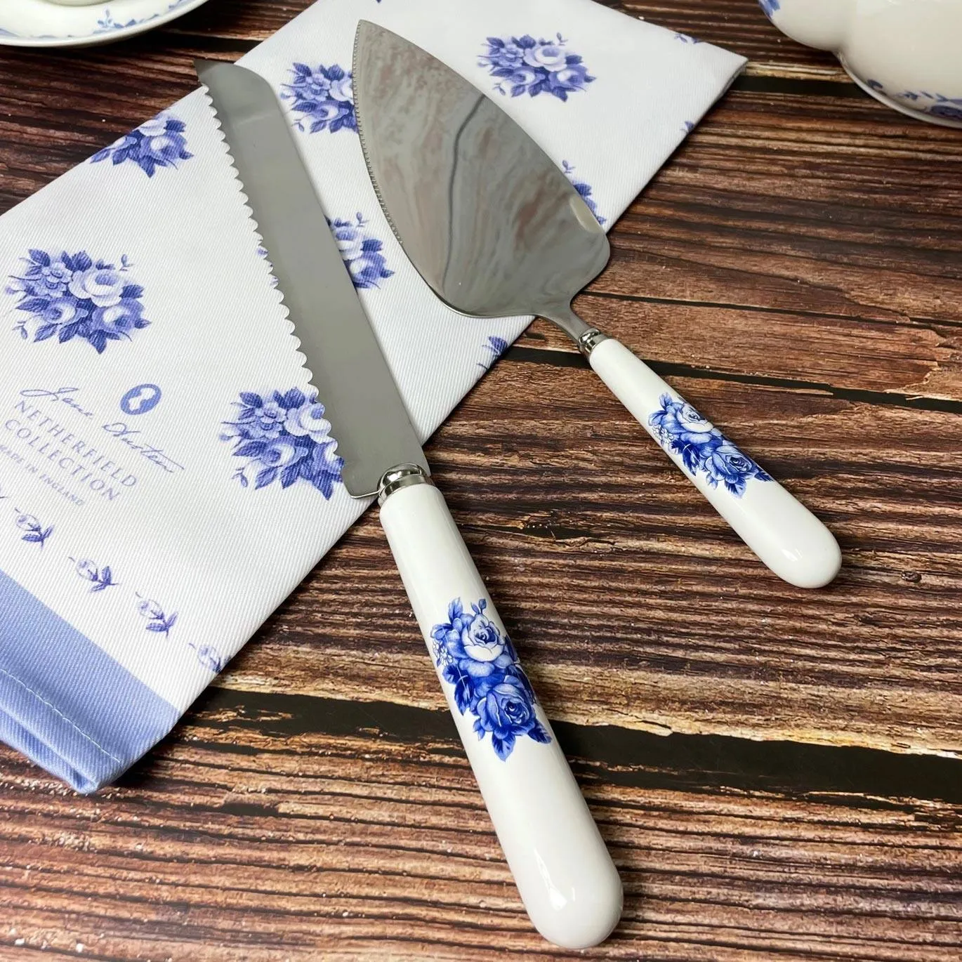 Jane Austen Cake Slice and Knife Set - Netherfield Design | Exclusive Collection