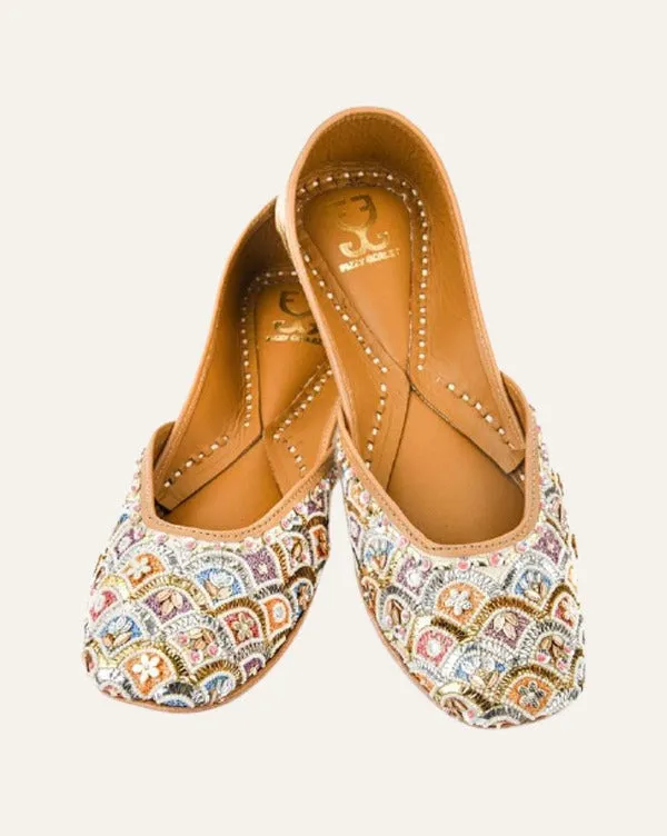 Love Story Box - Celestial Superstar Juttis