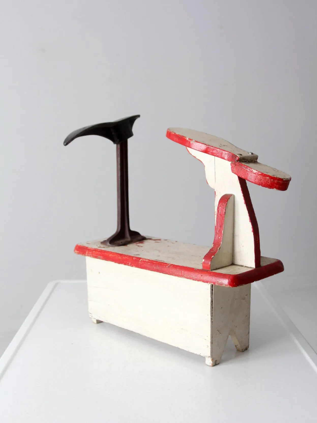 vintage cobbler's shoe stand station